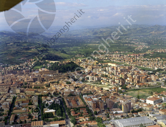 Veduta aerea panoraminca di Cesena rocca malatestiana