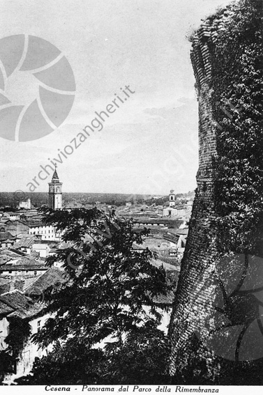 Panorama dal parco della rimembranza (Cartolina vecchia Cesena) Torrione rocca vista panoramica
