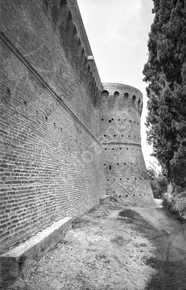 Mura e torrione Rocca Malatestiana di Cesena mura