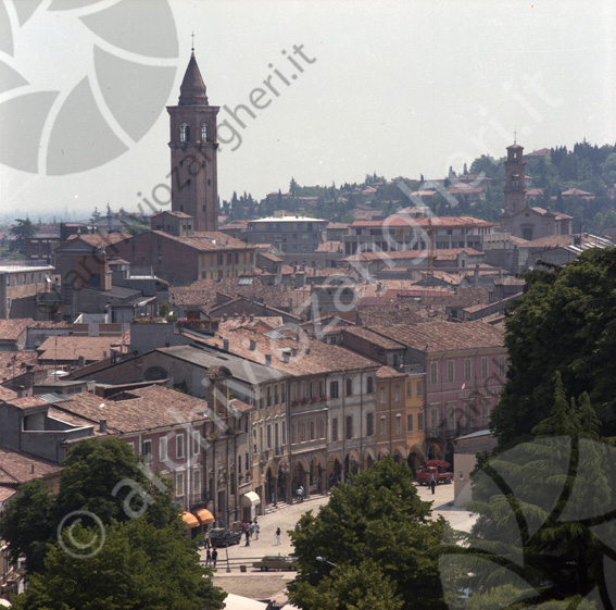 Vista panoramica dal campanile di S.Domenico Panoramica di Cesena con Piazza del Popolo Portici campanile veduta vista panorama chiesa 