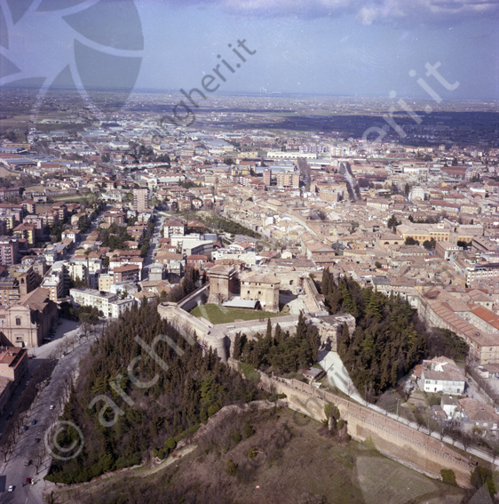 Veduta aerea di Cesena con la Rocca Malatestiana Vista veduta panoramica panoramica Rocca malatestiana