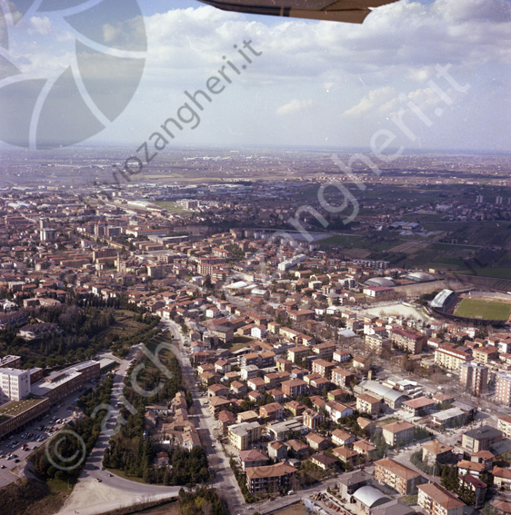 Veduta aerea di Cesena in primo piano la zona Ospedale e Via Fiorenzuola Vista veduta panoramica panoramica stadio