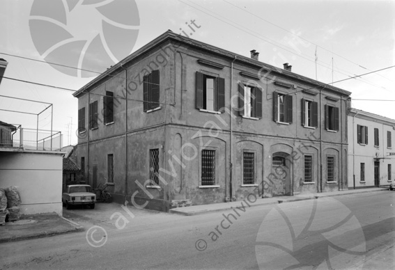Scuole S.Carlo di Cesena 455 SR71 Auto edificio palazzo Strada