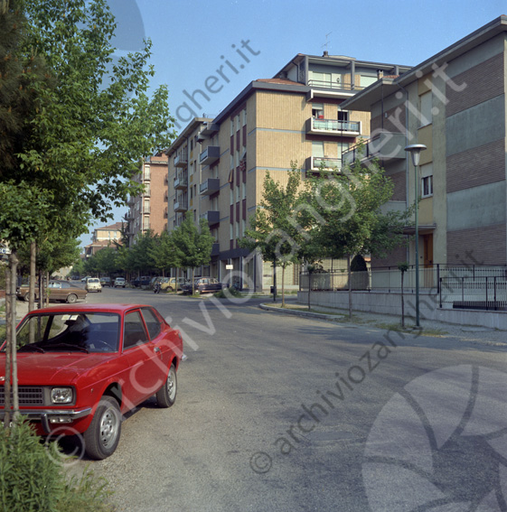 Via Cairoli Illuminazione stradale Via Felice orsini Illuminazione stradale Cesena auto strada condominio