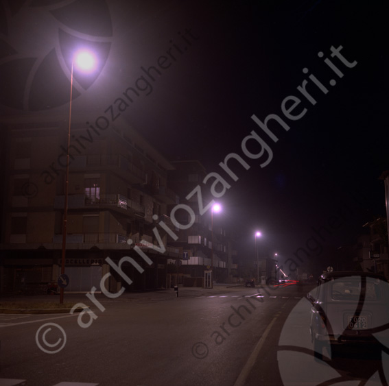Via Cervese Sant'Egidio Illuminazione stradale Cesena strada lampione auto macelleria condomini notturna