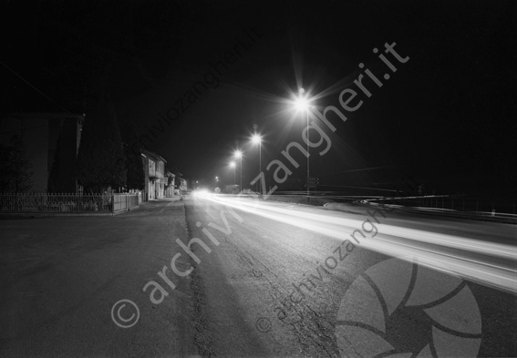 Borgo Paglia notturna Illuminazione  strada lampione