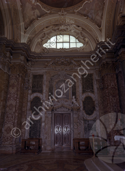 Duomo Cesena Cattedrale di San Giovanni Battista portone interno Cattedrale di San Giovanni Battista