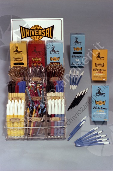 Articoli per Tabacchi penne Universal scatola