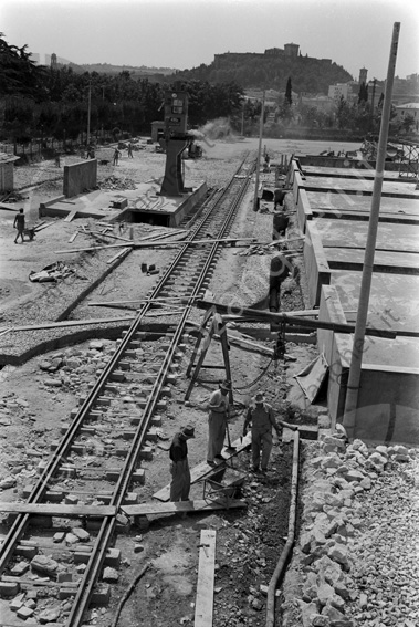 Zuccherificio lavori ferrovia binari rocca malatestiana operai 
