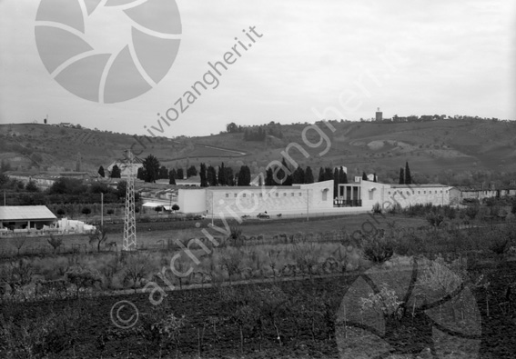 Cimitero di Cesena Entrata Via Pacchioni ingresso vampo santo panoramica ripetitore