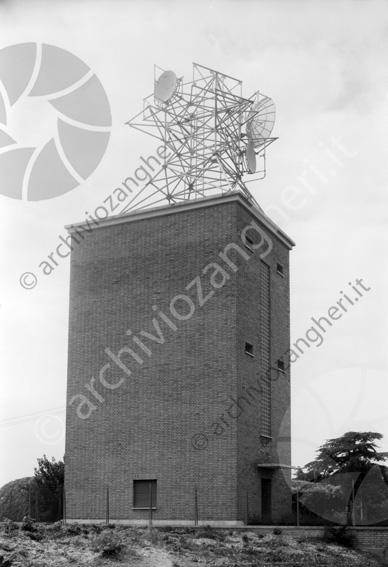 TIMO ponte radio edificio torretta antenne parabole