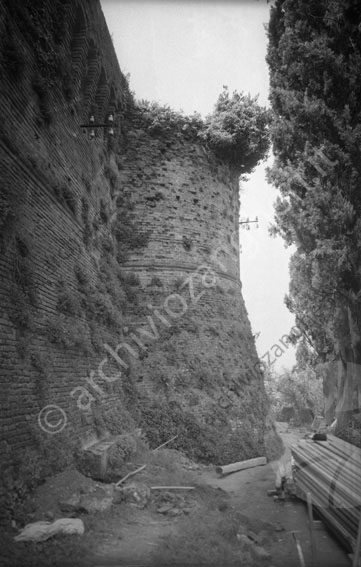 Torrione Rocca Malatestiana di Cesena mura travi legno