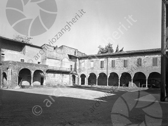 Biblioteca Malatestiana Chiostro di S.Francesco chiostro portici 