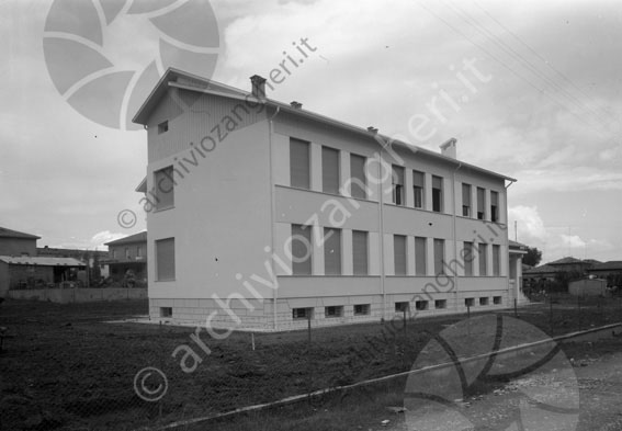 Scuole S.Carlo di Cesena esterno edificio scolastico 