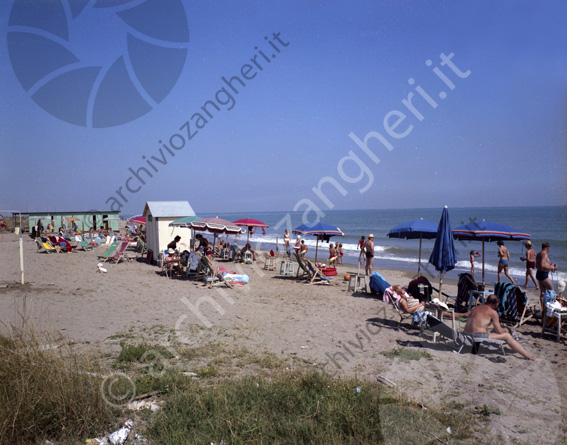 Hotel Vallechiara Lido di Savio spiaggia spiaggia ombrellone mare riva bagnanti cabina sdraio