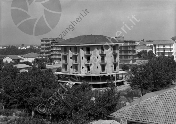 Pensione Romagnoli Benini Tagliata (ora Hotel Escorial) Ora Hotel Escorial Hotel in costruzione albergo grezzo panoramica