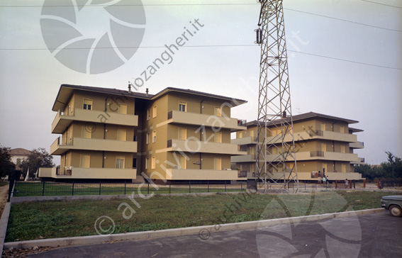 Condominio Via Madonna dello Schioppo palazzine traliccio