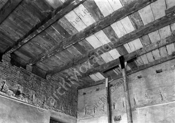 Archivio Di Stato Sezione Di Cesena soffitto Solaio con travi di legno ed assi