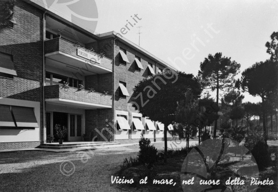 Hotel Stella Maris Milano Marittima esterno  Albergo terrazza ingresso giardino
