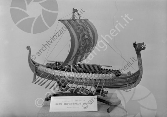 modellino nave modellino galeone nave barca miniatura vela remi salone dell'artigianato artistico