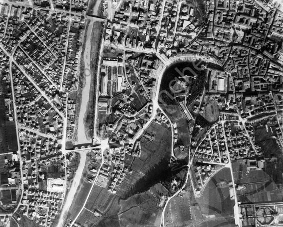 Veduta aerea fotografia aerea dall'alto Cesena città fotogrammetria