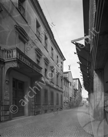 Banca popolare di Cesena Corso Sozzi con vista Banca strada ingresso portone esterno terrazzo chiesa S.Giuseppe 